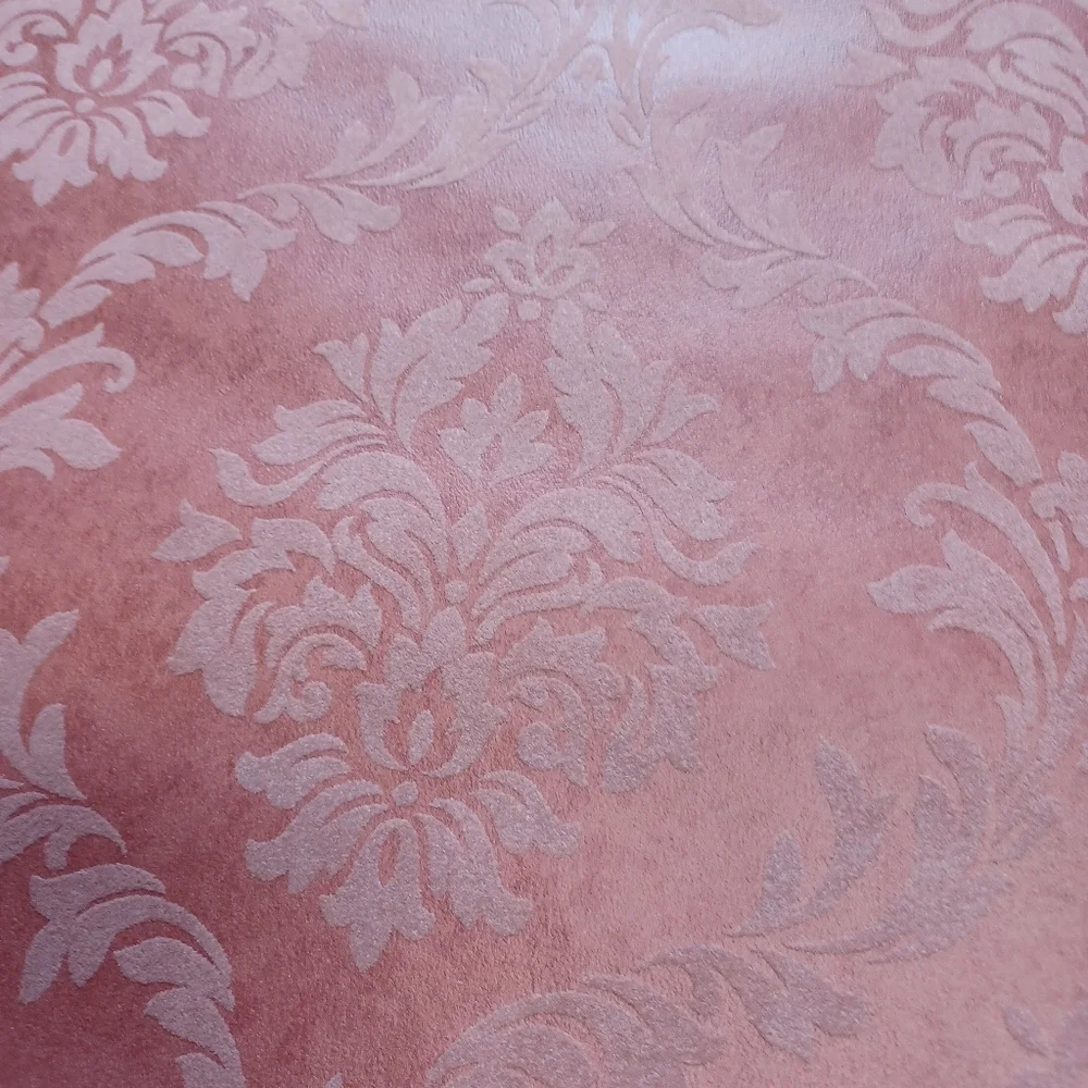 Wallpaper Red Damask